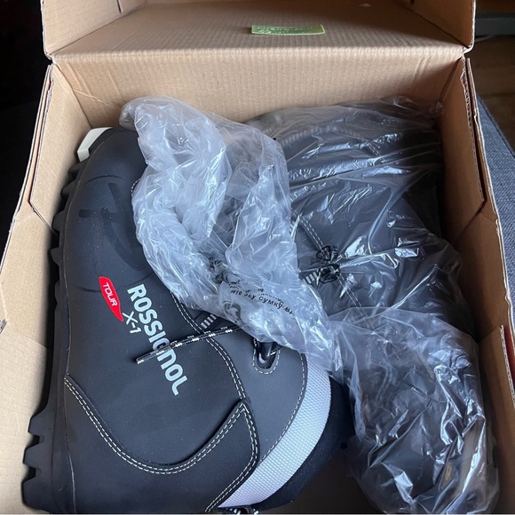 Rossignol X 1 FW Women's Cross Country Ski Boots, W38 red and black NWT - Picture 4 of 5